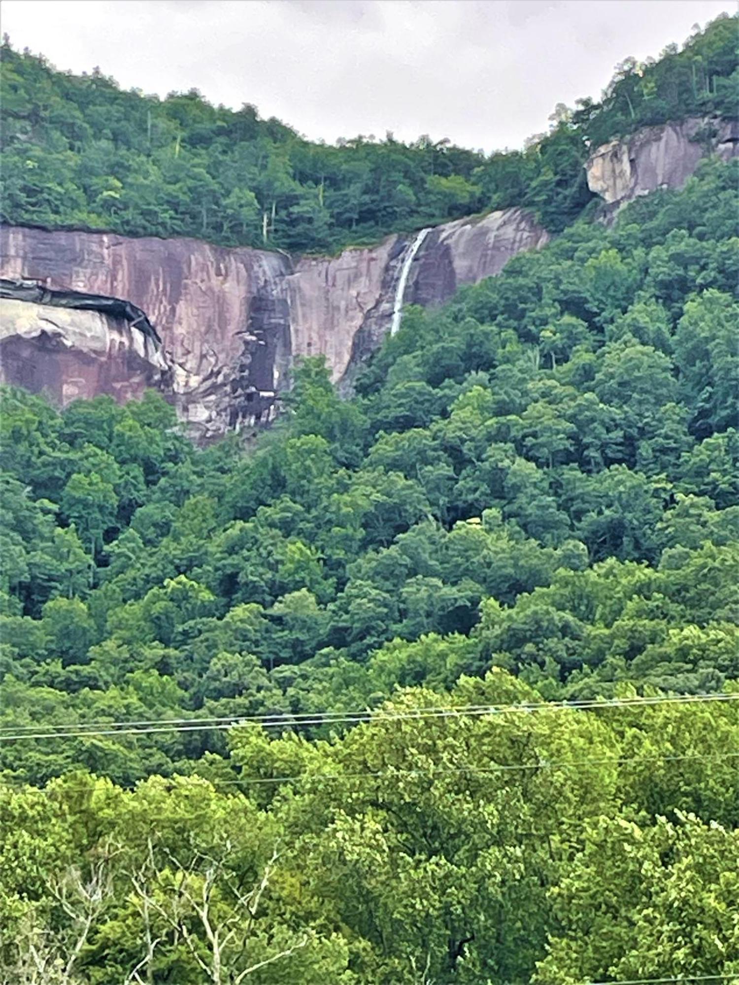 The Evening Shade River Lodge And Cabins Chimney Rock Eksteriør bilde